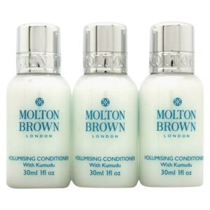set trio, molton brown, kumudu, balsamo per capelli, volumizzante, 3 pz, 30 ml