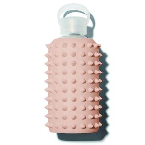 bkr, teddy spiked, bottiglia d'acqua in vetro gwp, rosa, 500 ml