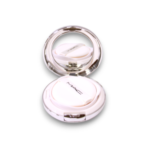 mac, lightful c+, fondotinta compatto, rosa extra leggero, spf 50, 12 g