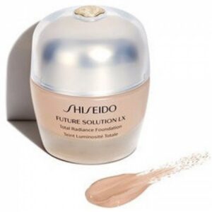 shiseido, future solution lx total radiance, fondotinta in crema, n4, 30 ml
